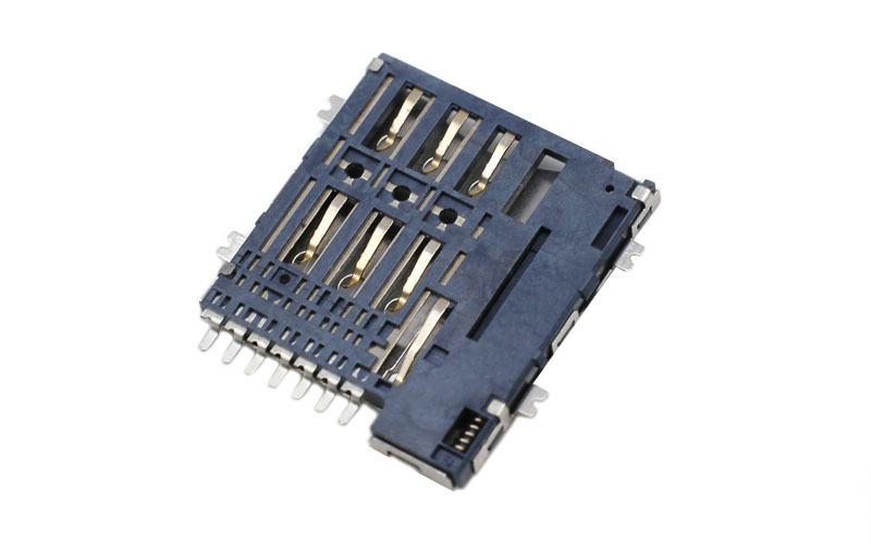 102322292-MICRO SIM 自弹6PIN 1.35H带CD PIN（有弹片）正沉0.8卡座连接