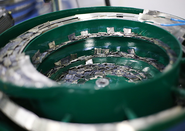 卡座自动化加工设备 卡座自动化加工设备